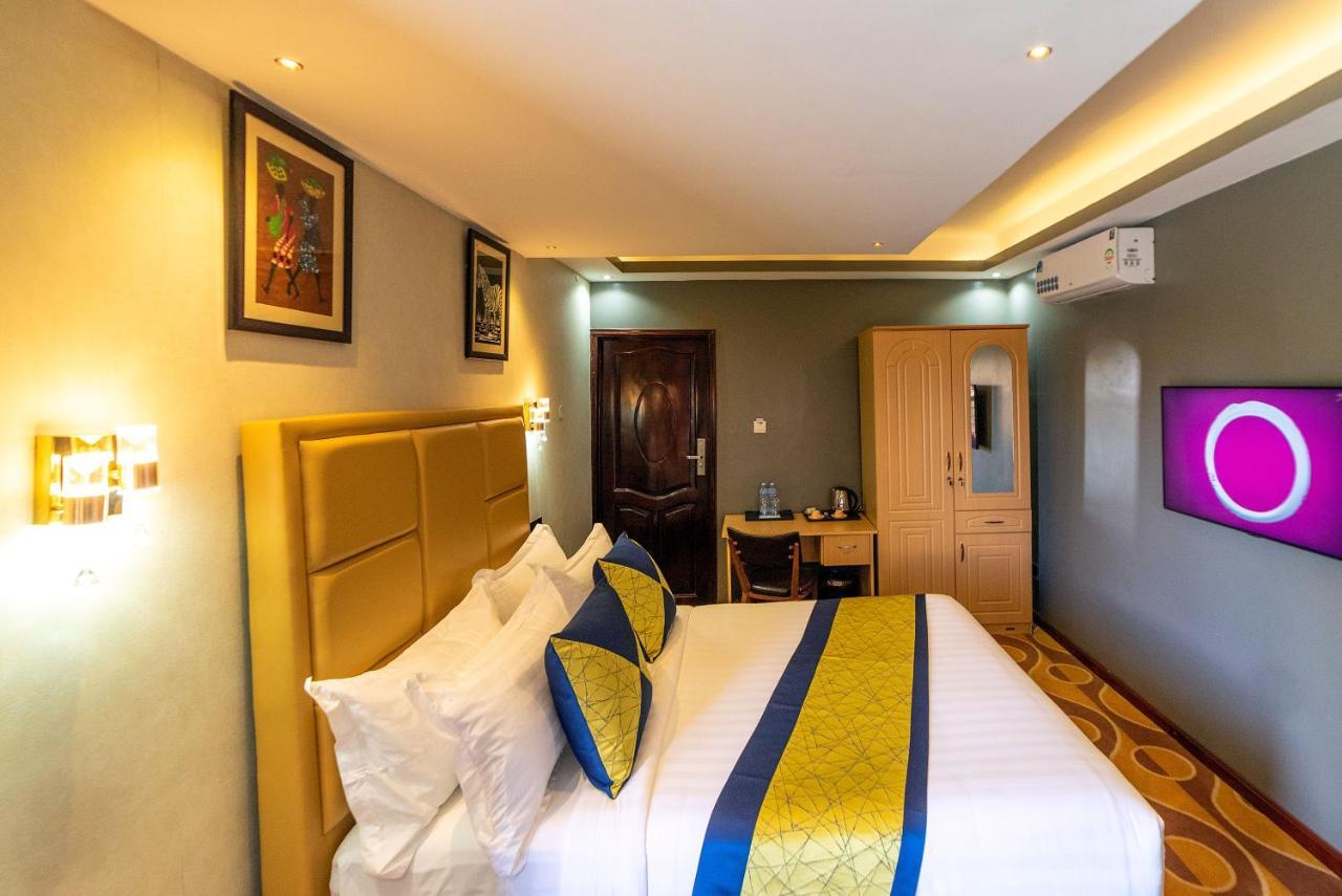 Afro Park Hotel Kampala Kültér fotó